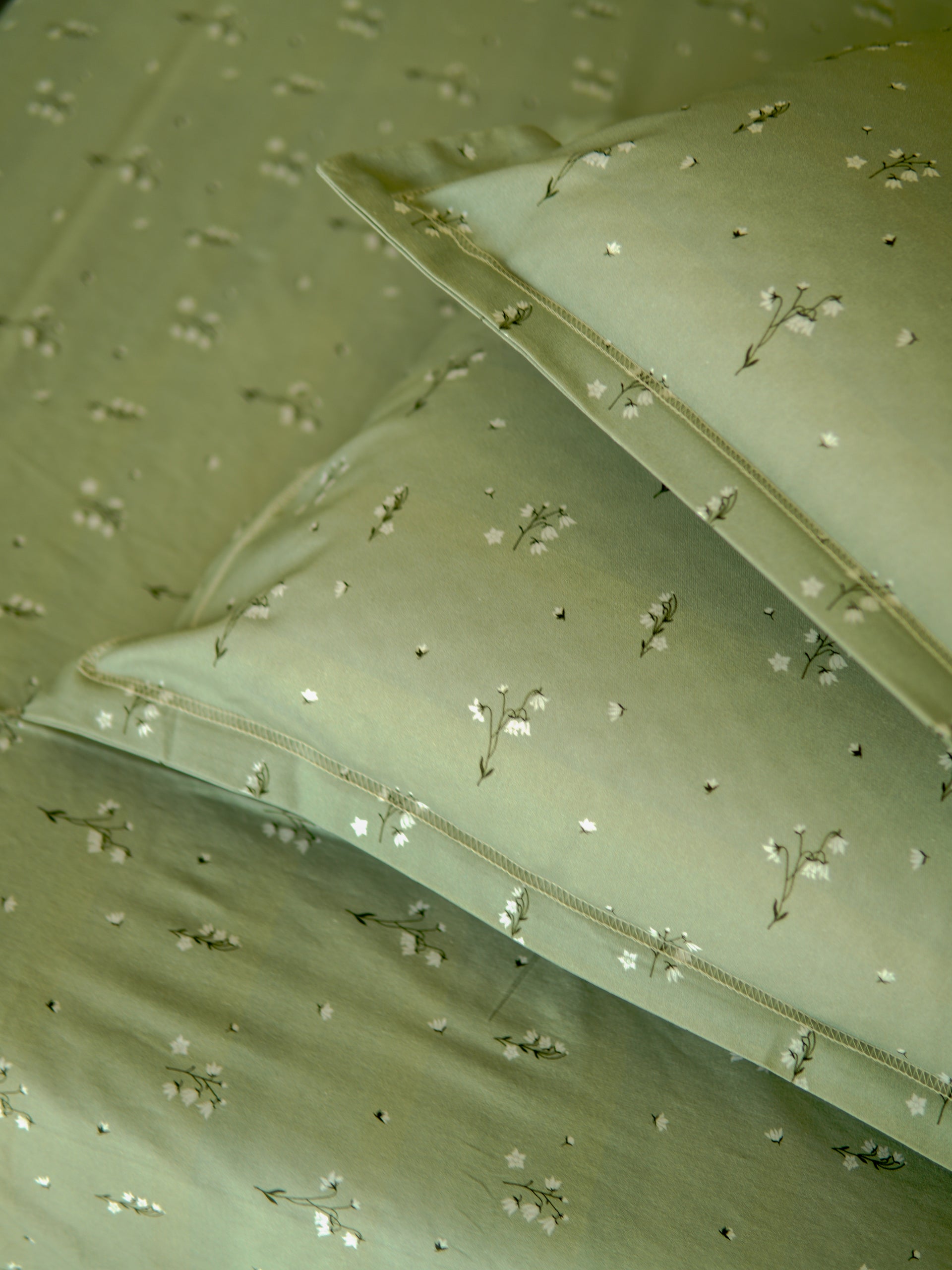 Sukoon Shaam Super King Size 100% Cotton Bedsheet