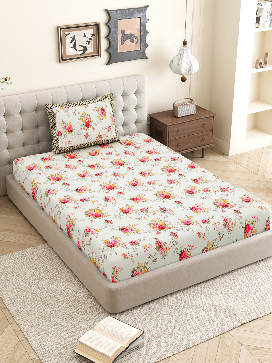 Passerine_Cotton_Bedsheets_Red