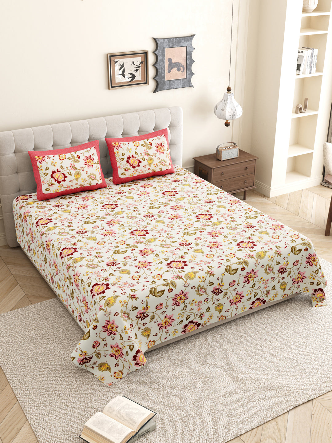 Red_Bedsheet