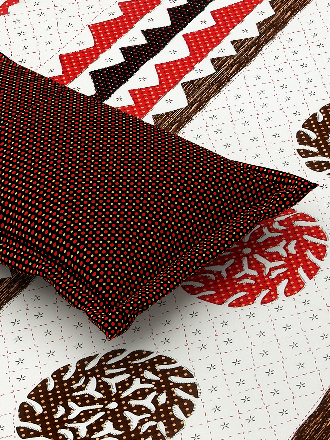 Cardinal_Gujri_Patch_Pure_Cotton_Bedsheet_Red_3
