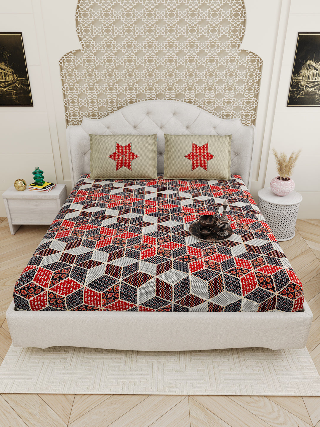 Red_Bagru_Gold_Artistic_Bedsheet